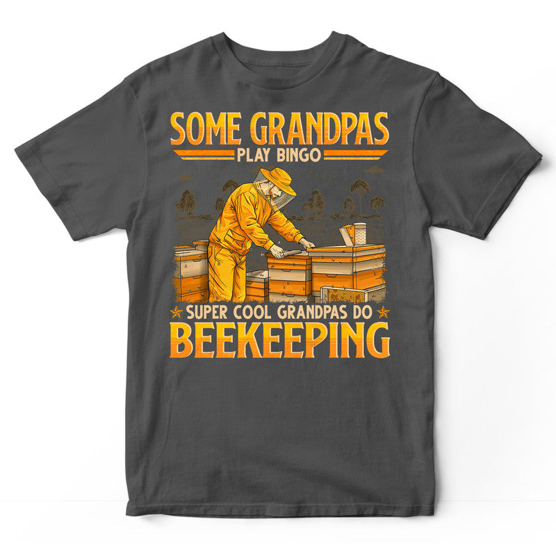 Beekeeping Grandpas Play Bingo T-Shirt GEB045