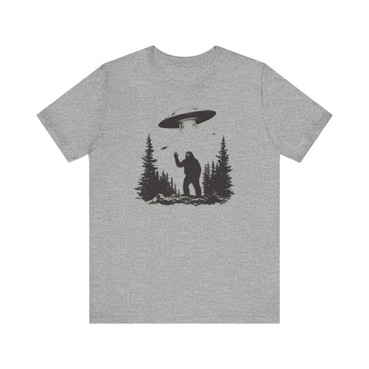 Bigfoot UFO Encounter T-Shirt Funny Alien Design