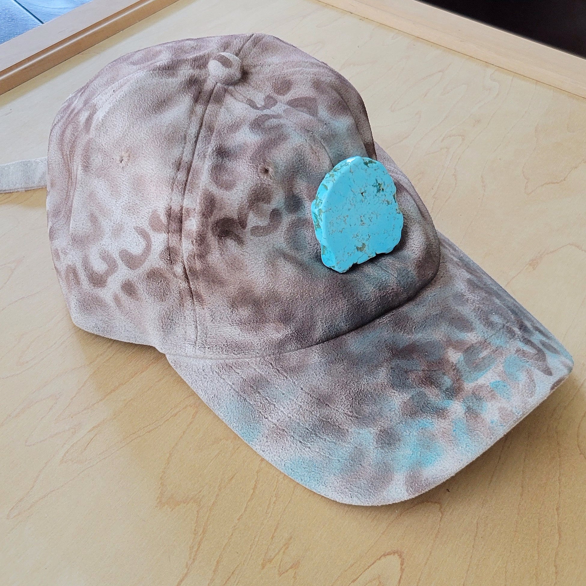 Hand-Painted Leopard Suede Baseball Cap w/ Turquoise-Ivory 986m T-Shirts, Hoodie, Sweatshirt | VibeWeaveTees.com (Image 1)