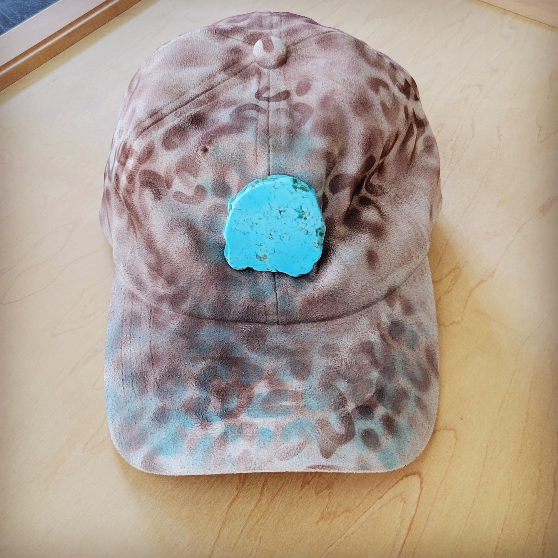 Hand-Painted Leopard Suede Baseball Cap w/ Turquoise-Ivory 986m T-Shirts, Hoodie, Sweatshirt | VibeWeaveTees.com (Image 2)