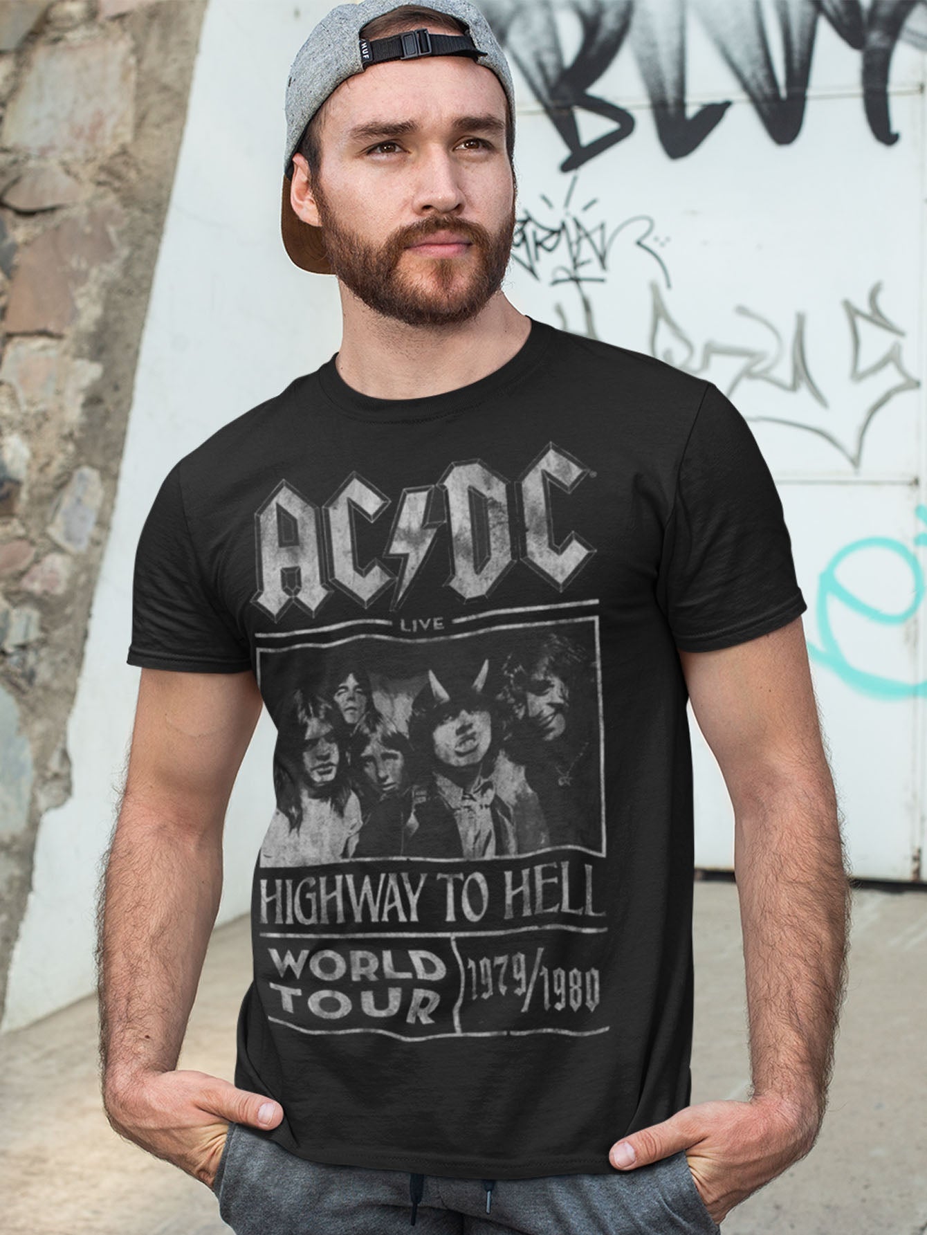AC/DC | Official Band T-Shirt | Highway to Hell World Tour 1979/1980