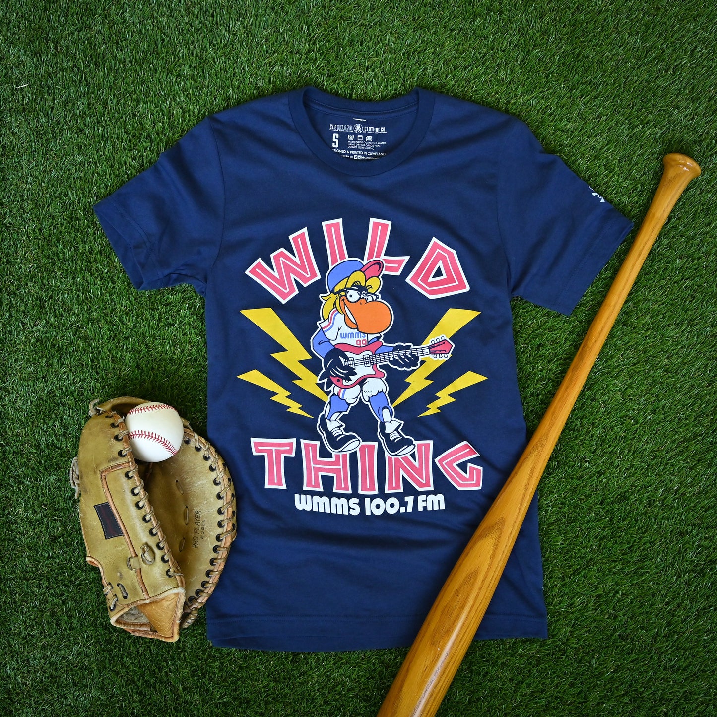 WMMS 100.7 FM The Buzzard Wild Thing - Mens/Unisex Crew T-Shirt *Officially Licensed