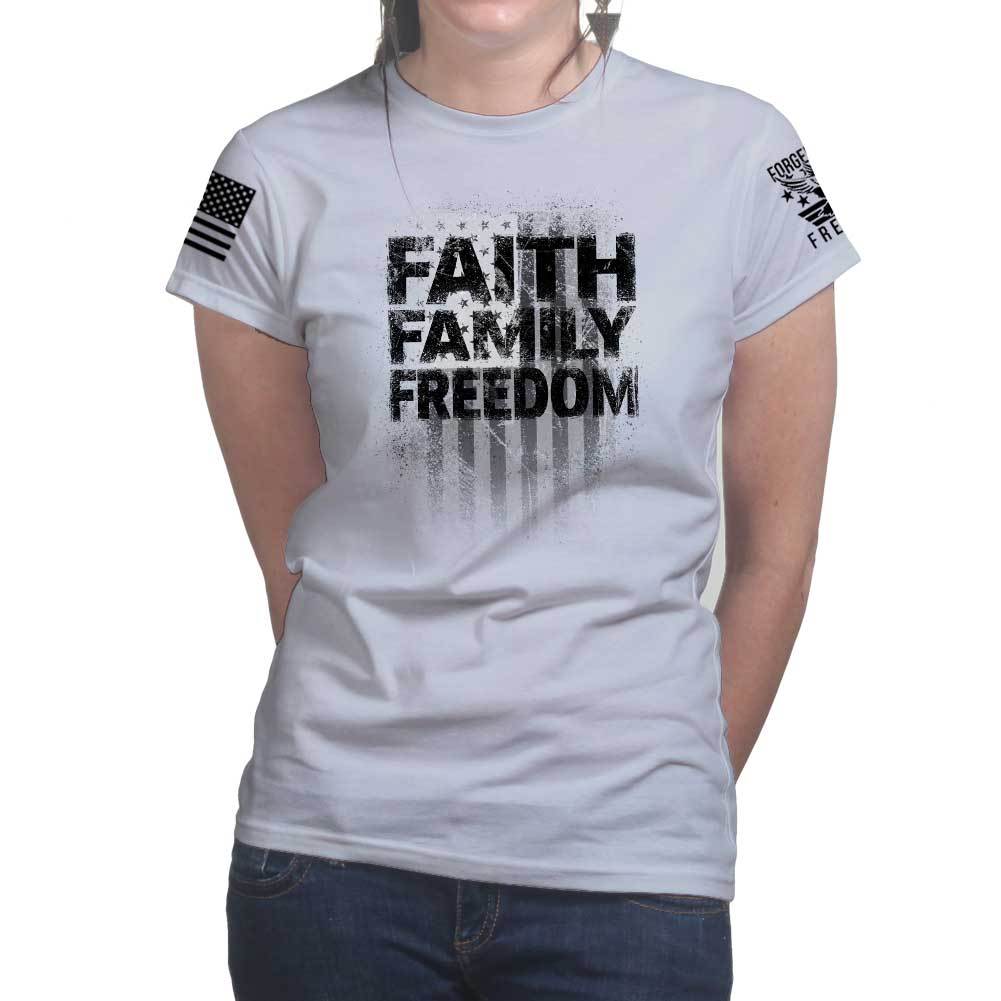 Ladies Faith Family Freedom T-shirt Style001
